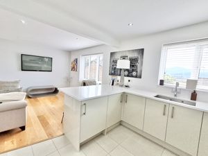 Photo 5- click for photo gallery